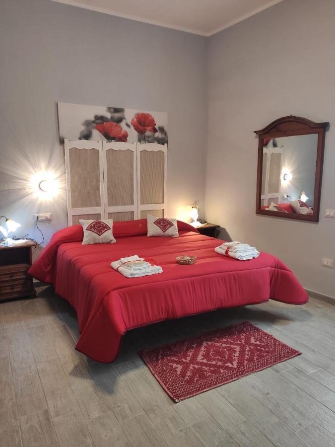 B&B Babay Guspini Eksteriør billede
